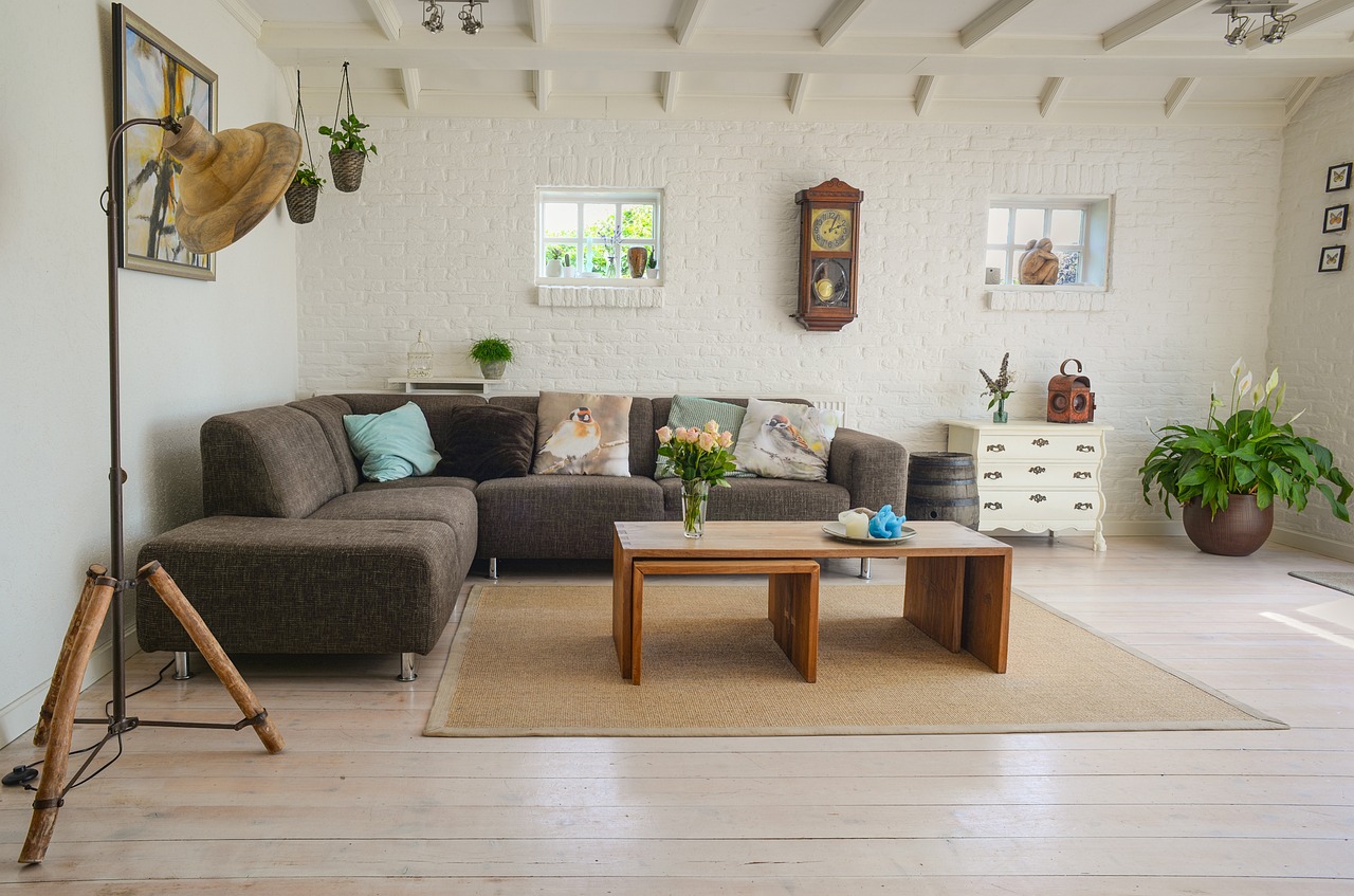 Creative Decorating Under the Budget