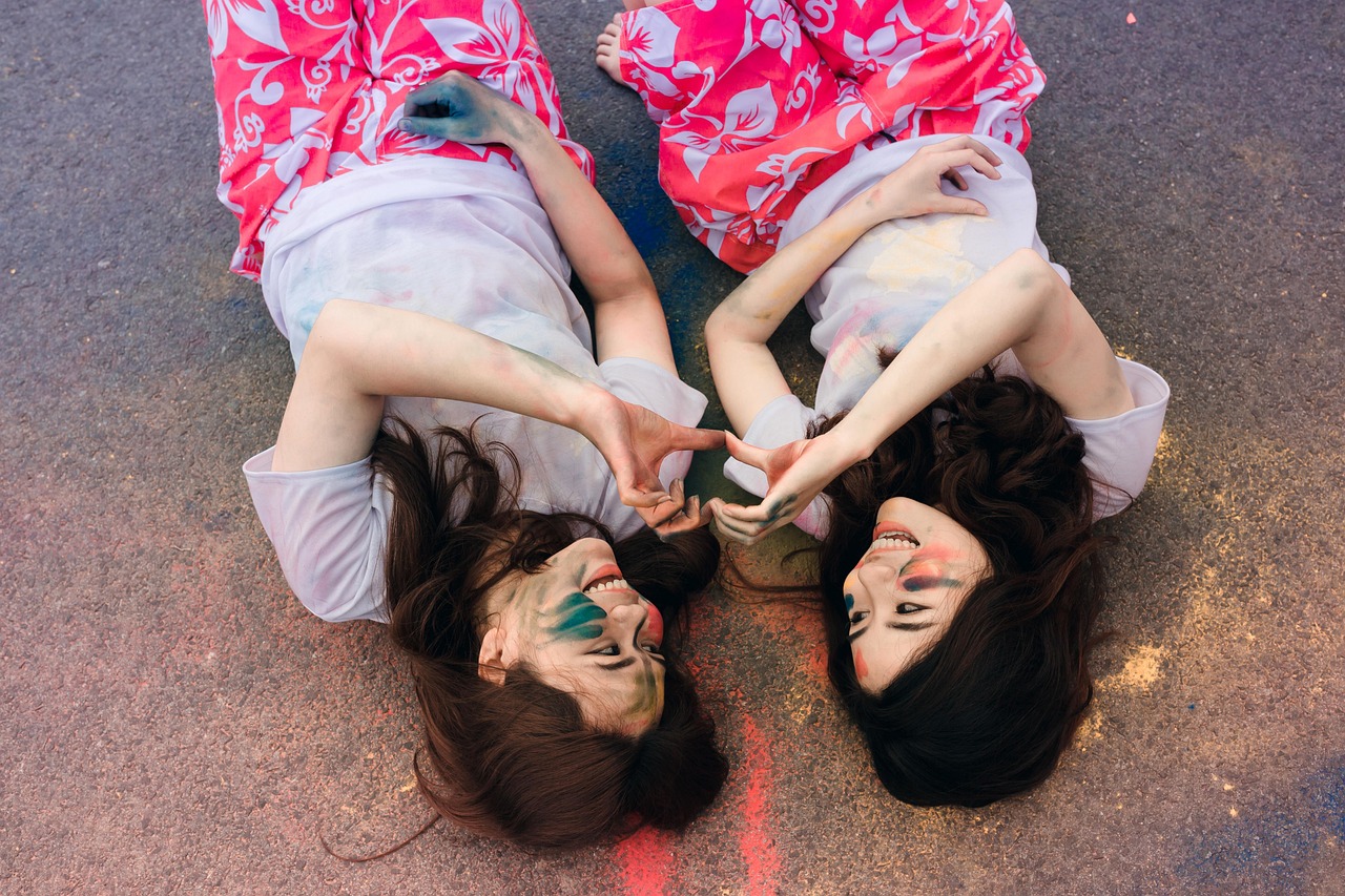 How to Find a College Roommate to Become Besties With 